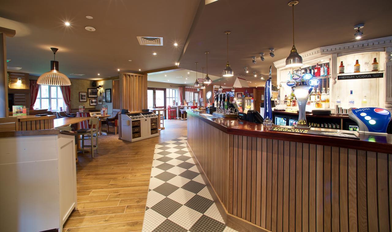 Chain Runner, Livingston By Marston'S Inns מראה חיצוני תמונה